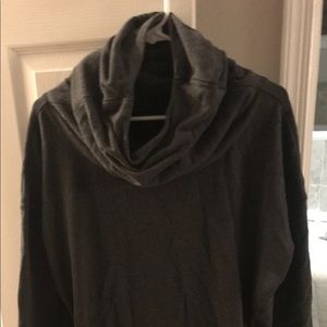 Lululemon cowl neck pullover sz 10